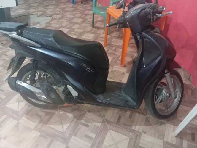moto nova