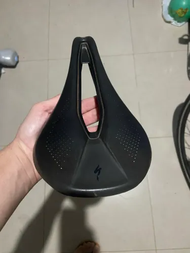 Vendo Selim specialized power 143mm.