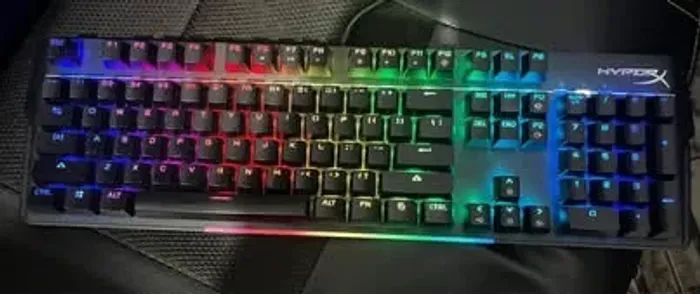 Teclado mecânico hyperx Mars RGB