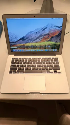 Vendo macbook air 2010 em perfeitas condições
