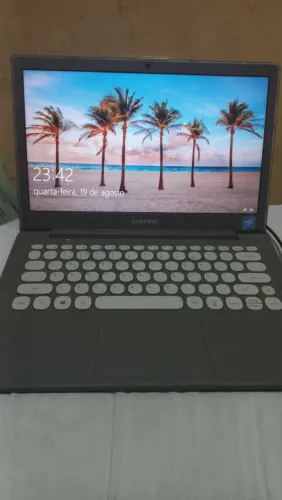 Vendo notebook Samsung 530X