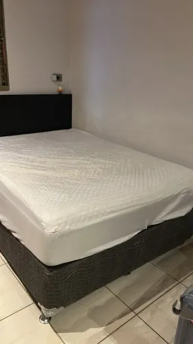 Cama