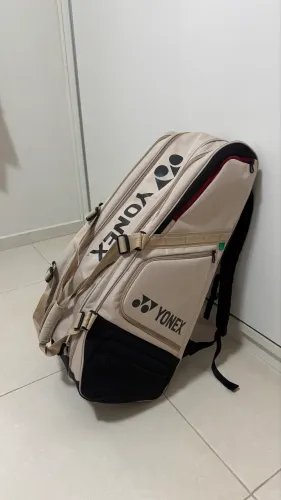 Raqueteira Yonex Gearlogic X9 bege João Fonseca