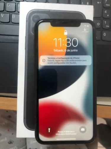 Celular iPhone 11 64gb