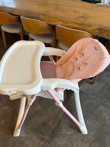 Cadeirão de bebê 
