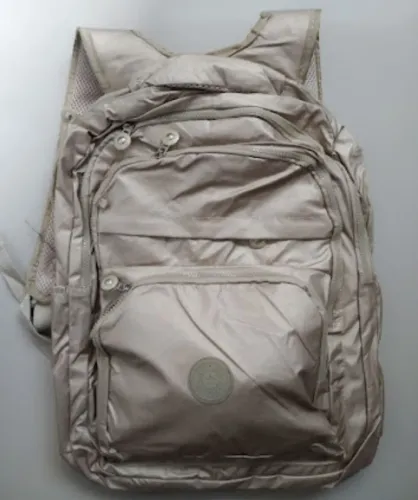 Mochila dourada nova grande linda impermeável