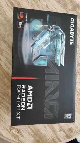 RX 9070 XT 16gb Gigabyte