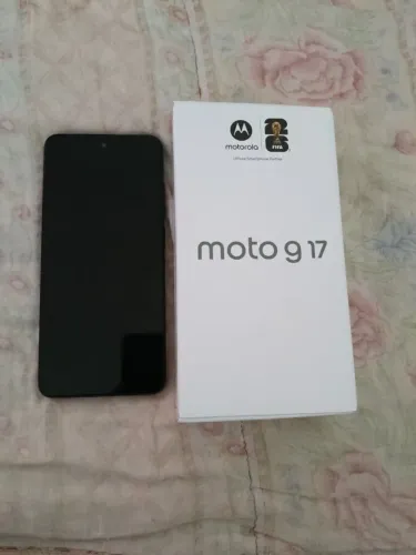 Moto g17 