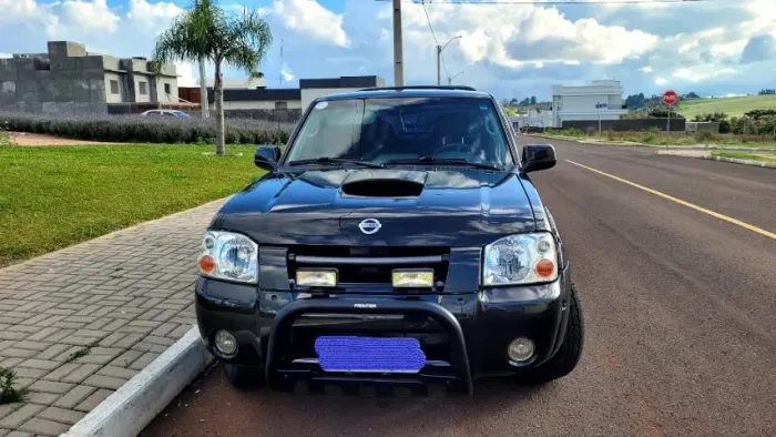 Nissan Frontier Se/se Strik/one CD 4X4 2.8 Dies 2006