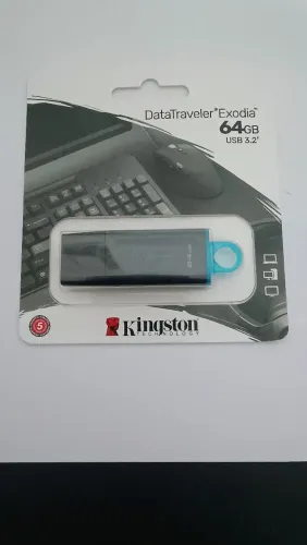 Pendrive Kingston 64gb - lacrado