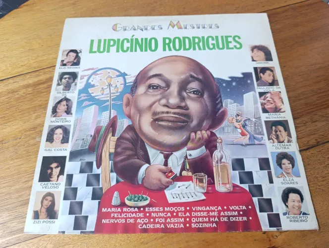 LP DISCO DE VINIL GRANDES MESTRES LUPICINÍCIO RODRIGUES POLYGRAM 1984. ELIS GIL CAETANO
