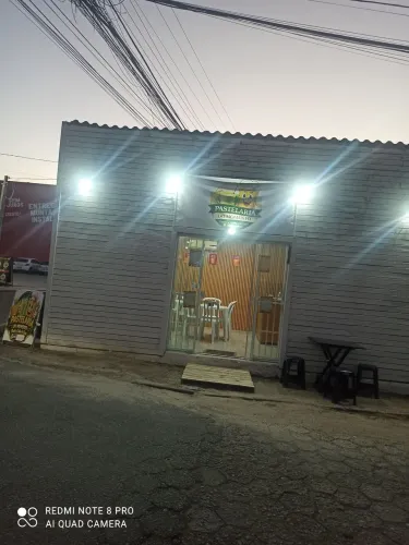 Vendo ponto de Pastelaria do Momento no Rio grande com tudo dentro mas uma máquina de 
