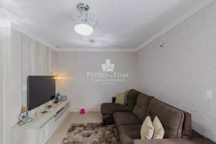 Sobrado em condominio Fechado de excelente localização 151m² 2 suítes e 4 vagas mobiliado
