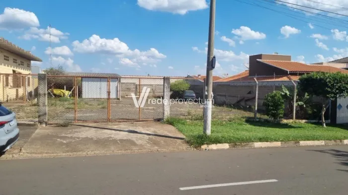 Terreno a Venda em Paulinia