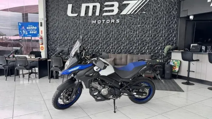 2025 SUZUKI V-STROM 650XT