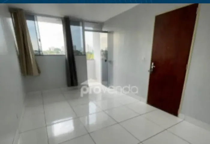 Apartamento para aluguel possui 60 metros quadrados com 3 quartos em Vila São João - Goiân