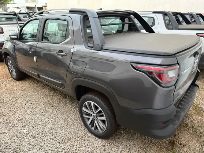 Fiat Strada Volcano 1.3 Flex 8V CD Aut. 2026