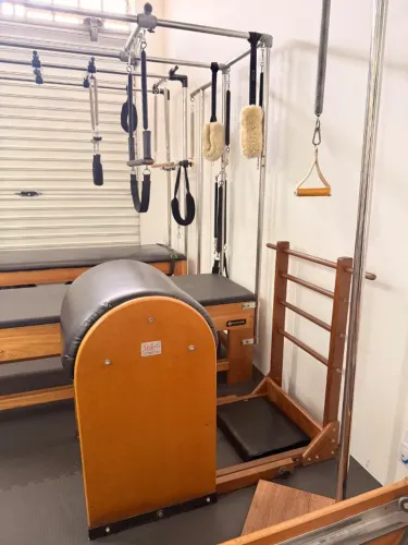 Aparelho de Pilates 