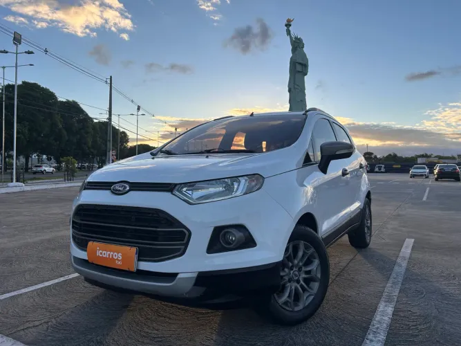 Ford Ecosport Freestyle 1.6 16V Flex 5P 2014