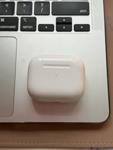 Airpods 3-mt bem conservado, único dono 