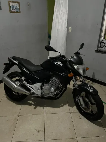 Cb 3000 ano 2012