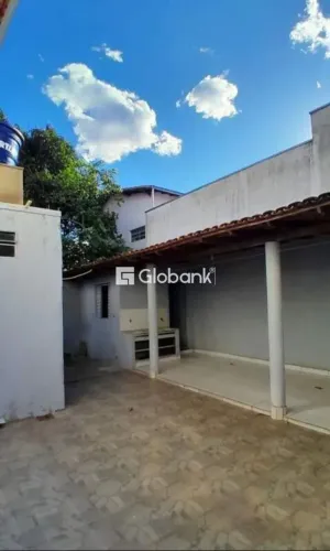 Casa à venda no bairro Nossa Senhora de Fátima excelente oportunidade para morar e invest