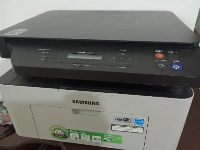 Impressora Multifuncional Samsung Xpress M2070W - Retirada no Local