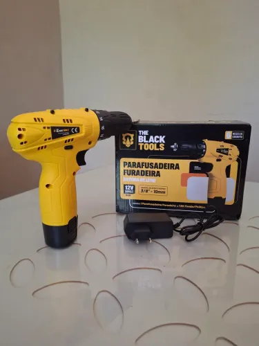 Parafusadeira e furadeira Black Tools Nova nunca usada