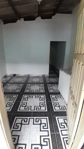 Casa para aluguel no bairro Califórnia, rua da Palmeira, próximo a Praça da Piedade