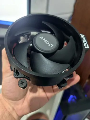 Cooler original AMD