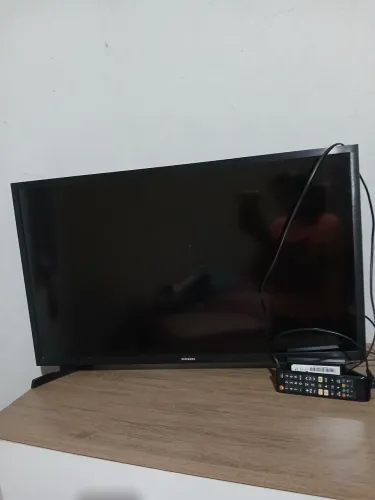 Vende-se televisões da samsung e da philco