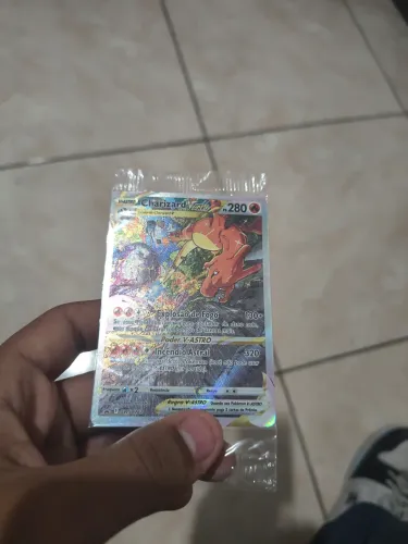 Charizard V astro