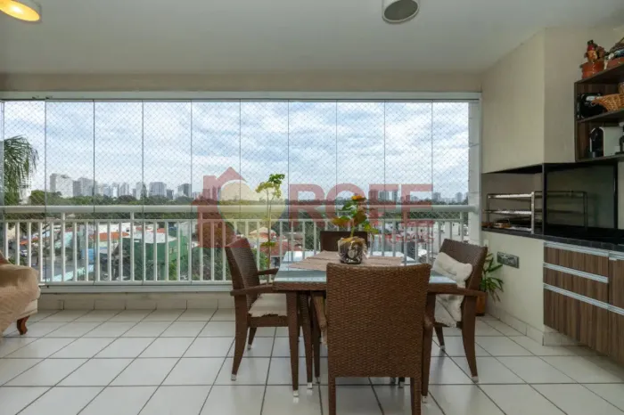 Apartamento para venda em Chácara Santo Antônio com 3 quartos, sendo 3 suítes, 2 vagas e 1