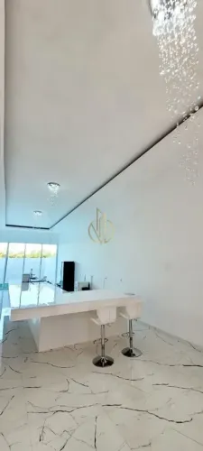 Casa para Aluguel com 3 dormitórios, 270m² - Condomínio Residencial Jardim Califórnia - Es