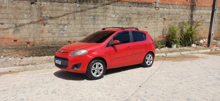 Fiat Palio Essence 1.6 Flex 16V 5P 2014
