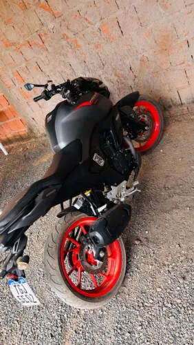 MOTO FZ15