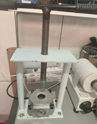 Injetora Manual Prótese Flexível Completa110v + kit pouco uso