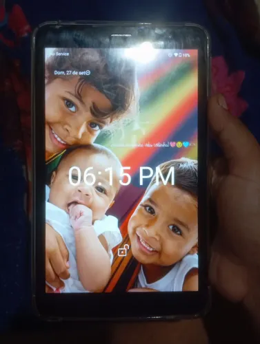 Tablet na caixa com apenas 2 semanas de uso!