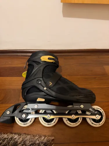 Patins Oxer Pixel First Wheels Inline Ajustável 37 ao 40