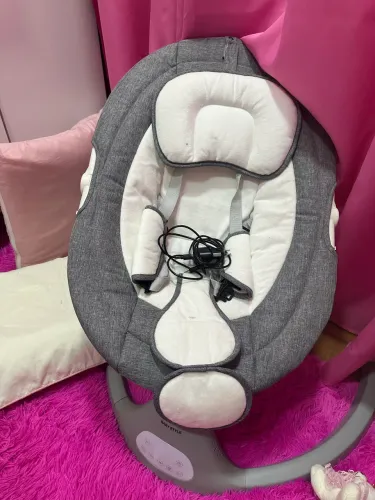 Balanço de bebe eletrica