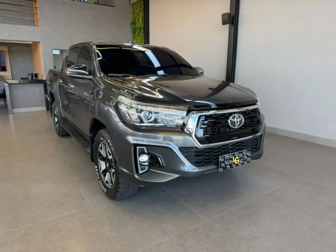Toyota Hilux CD SRX 4X4 2.8 TDI 16V Diesel Aut. 2020