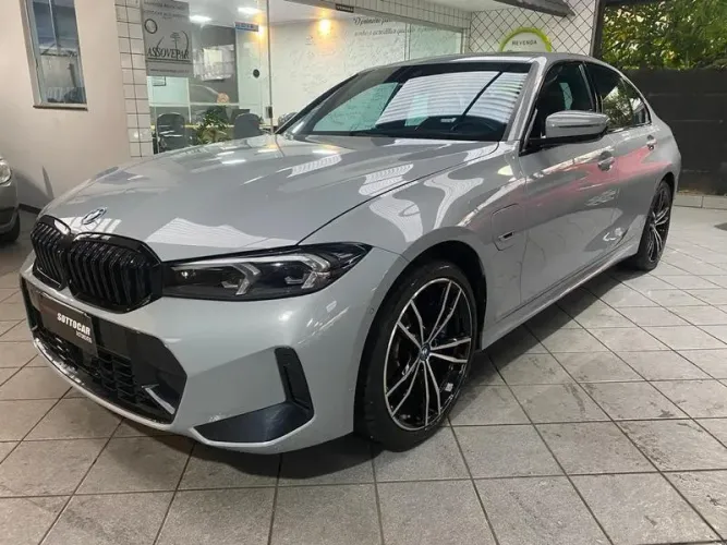 BMW 330E M Sport 2.0 Turbo Híbrido AU 2023