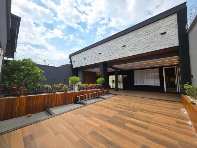 CASA DE ALTO PADRÃO | VILA MARIANA - APARECIDA DE GOIÂNIA