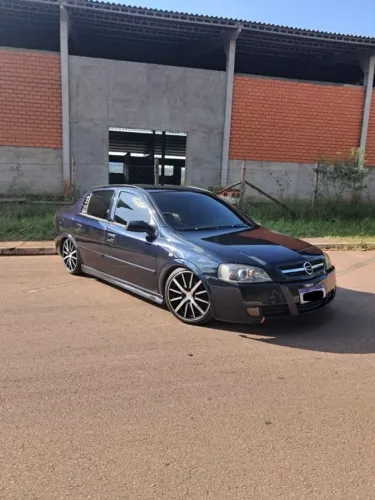 Chevrolet Astra Sedan/ GL Sedan 1.8 MPFI 4P (álcool) 2004