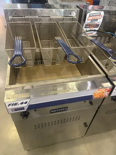 Fritadeira 3 cestos Trifase 380