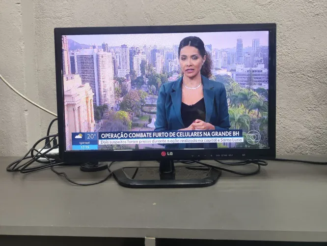 Tv monitor 22 polegadas, com HDMI