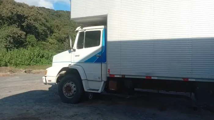 Caminhão MB 1618 1990