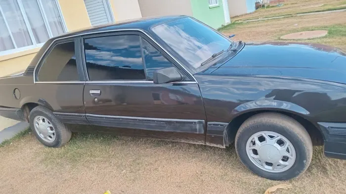 Chevrolet Monza Classic SE 2.0 /mpfi E EFI 2P E 4P 1989