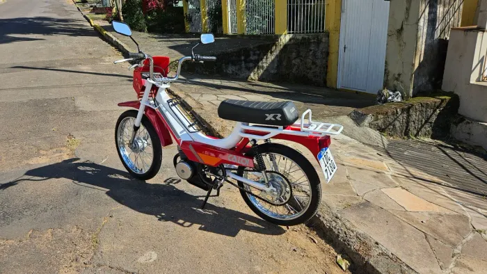 Motos Caloi Mobilete 50cc no Brasil