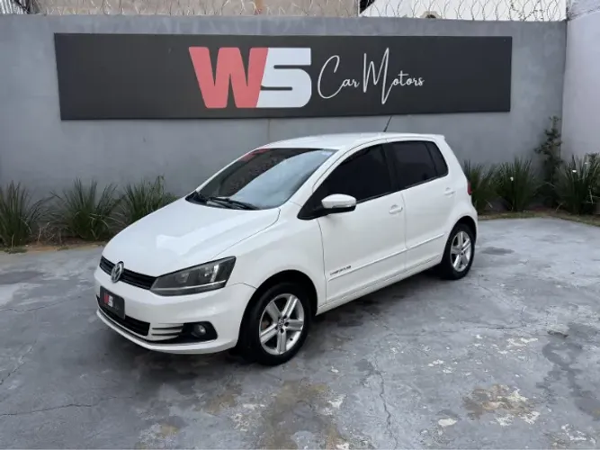 Volkswagen Fox Comfortline 1.6 Flex 8V 5P 2015